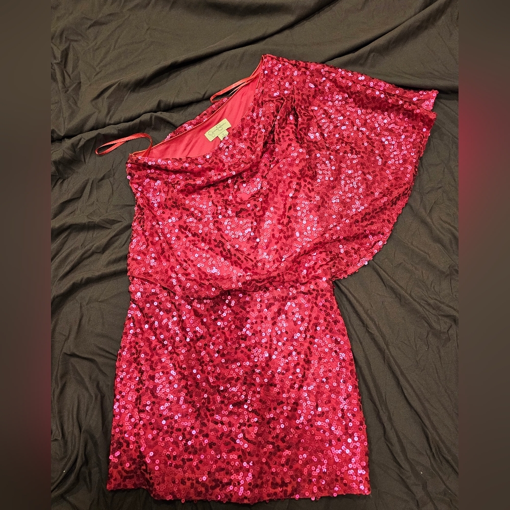 Amazing off the shoulder pink sequin Jessica Simpson dress. - Picture 5 of 6